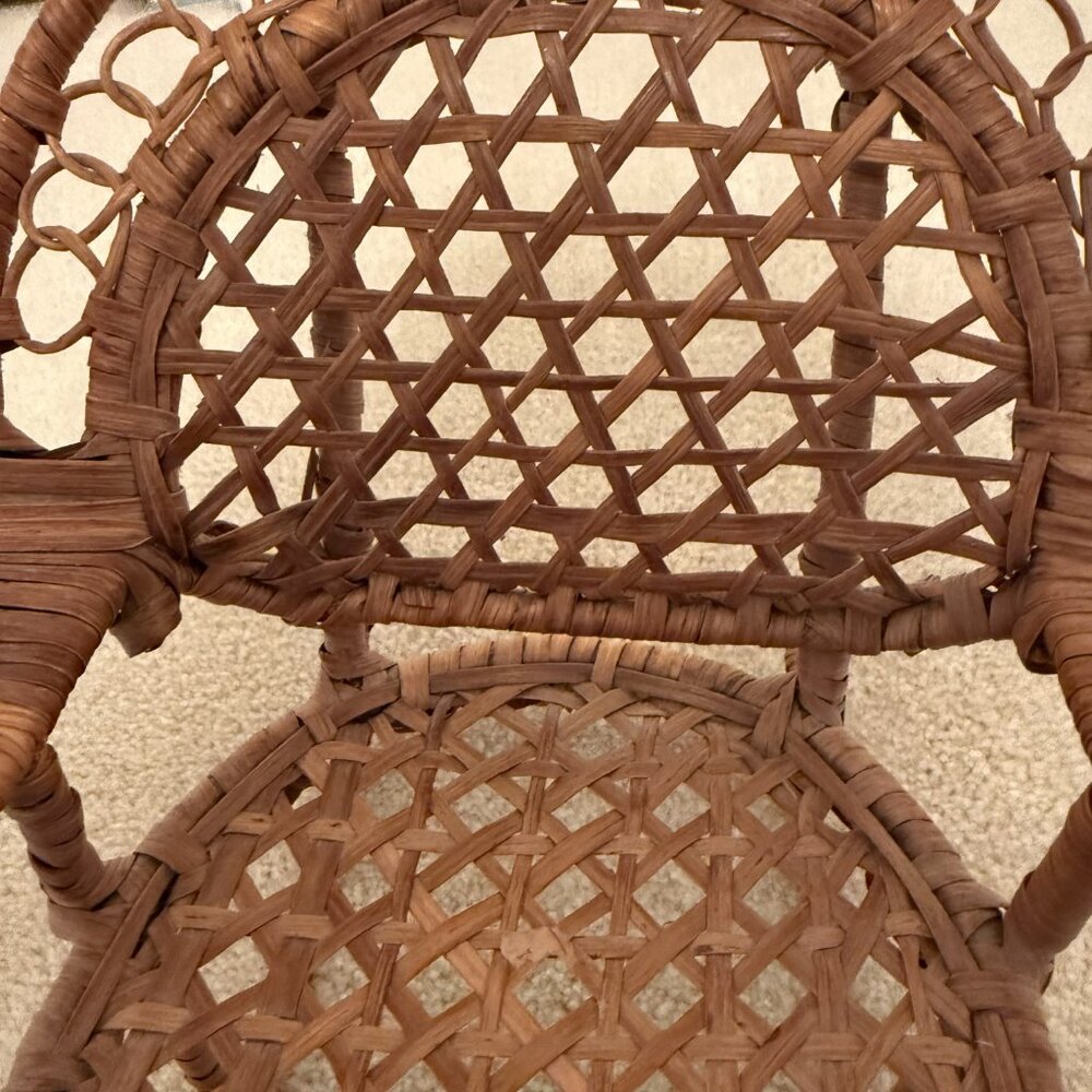 Rattan rocker for dolls playtime fun - Picture 5 of 5